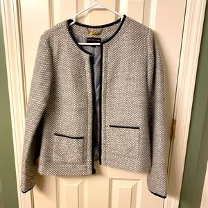 Suit jacket silver with black leather piping